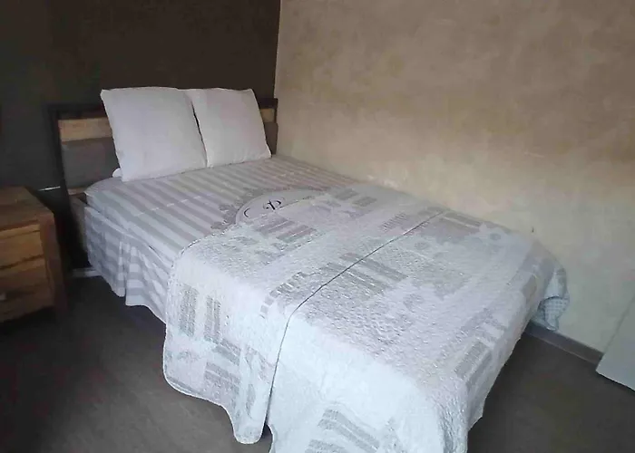 Bed and Breakfast Les Pieds dans l'Eau à Nice